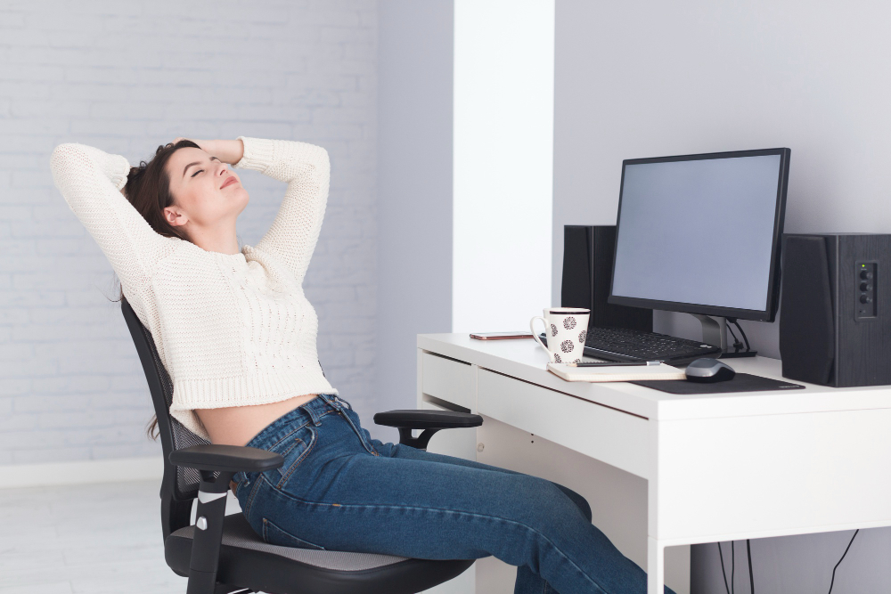 Comment aménager un espace de travail confortable à domicile ?