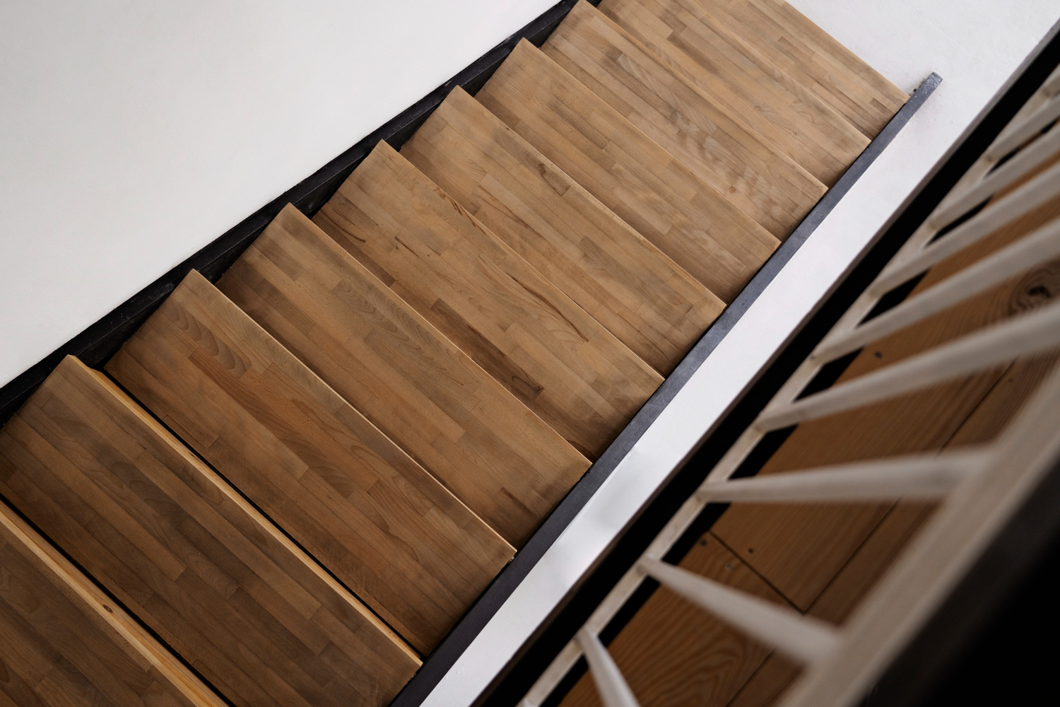 5 types d’escaliers en métal pour sublimer votre maison