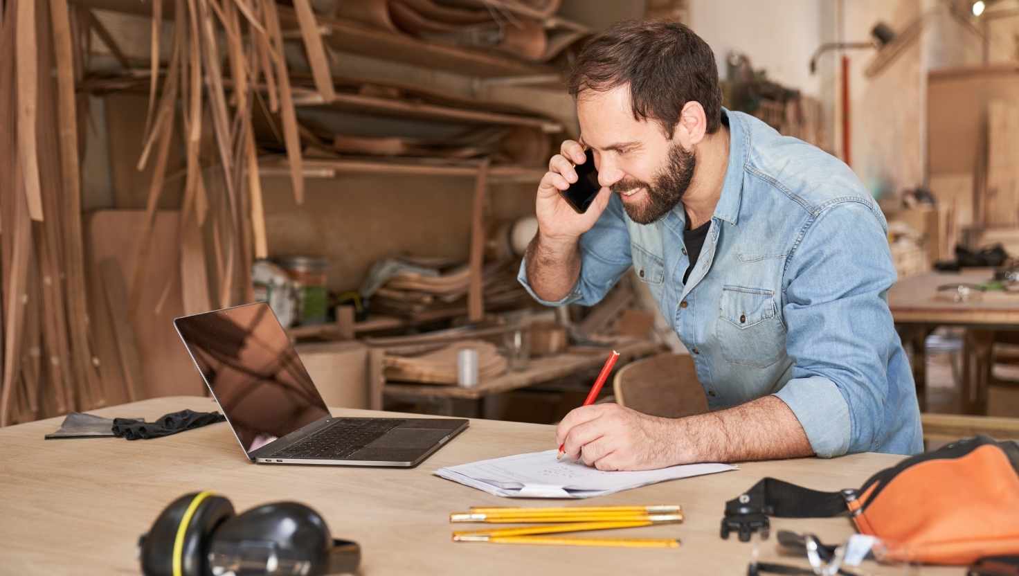 Comment maîtriser votre budget travaux grâce aux devis en ligne ?