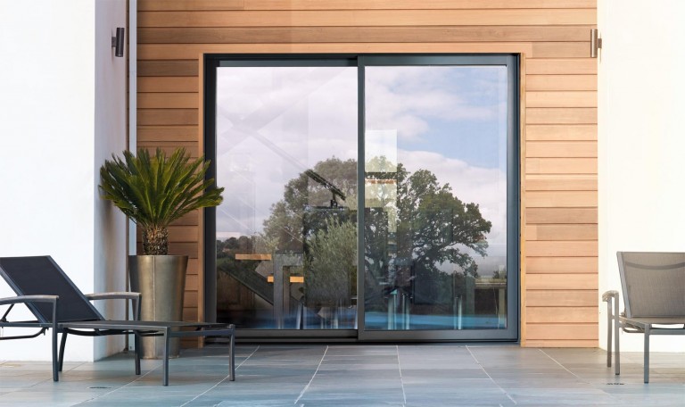 Comment choisir sa baie vitrée ? Les conseils d’un&nbsp;artisan