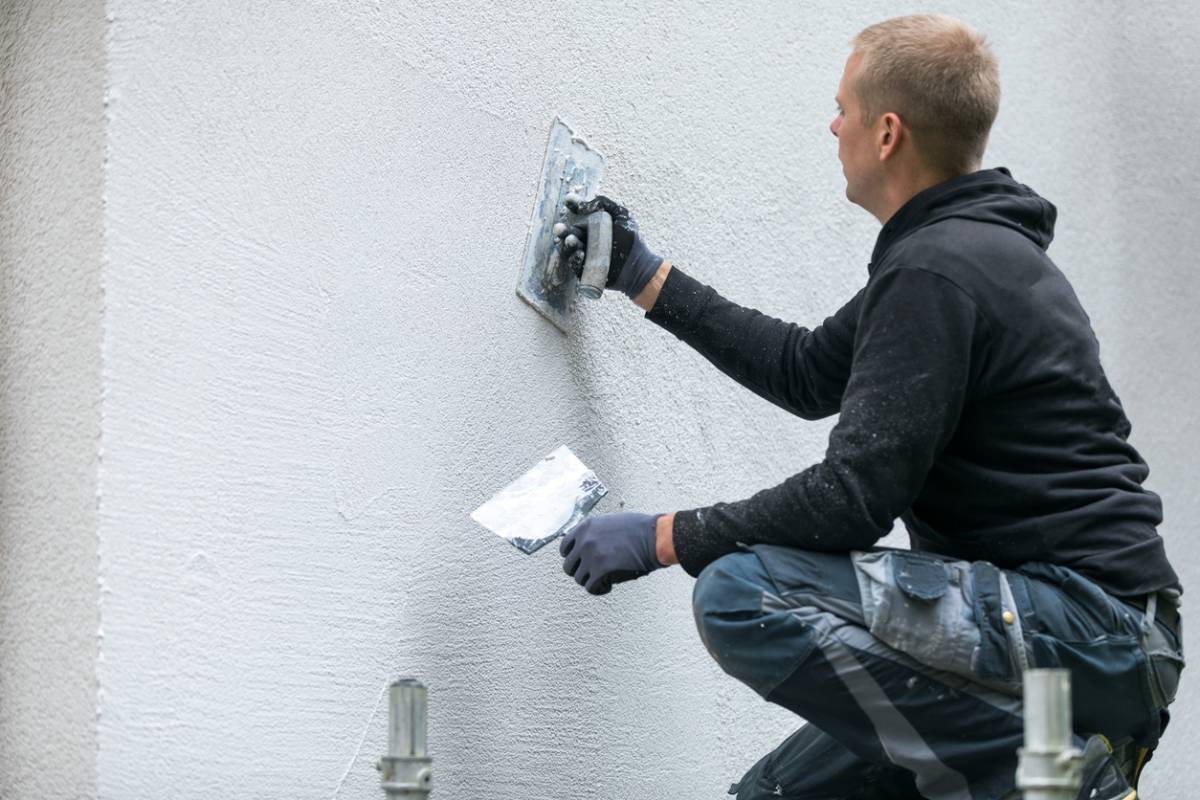 L&rsquo;importance de la rénovation de façade pour la valorisation de votre bien