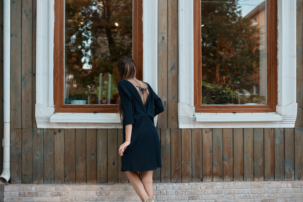 Fenêtres en bois sur mesure : personnalisez votre maison avec élégance